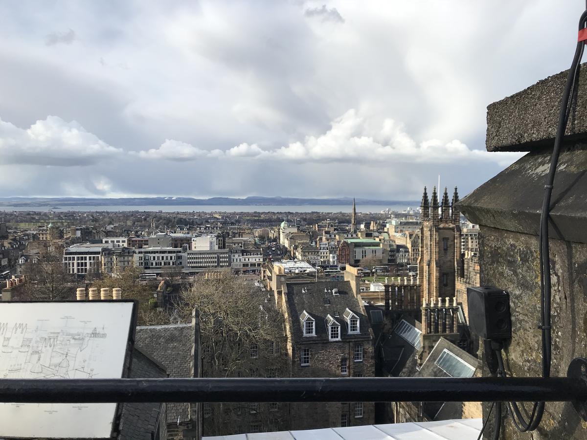 Justb Edinburgh Hotel Bagian luar foto